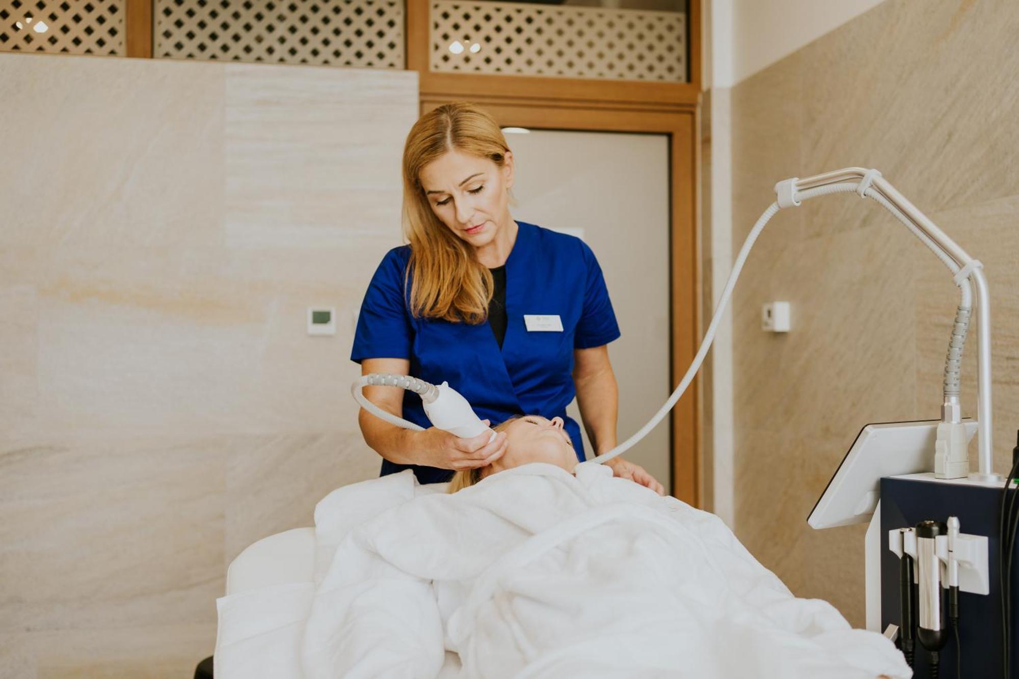 Aura Medical Spa Nałęczów מראה חיצוני תמונה